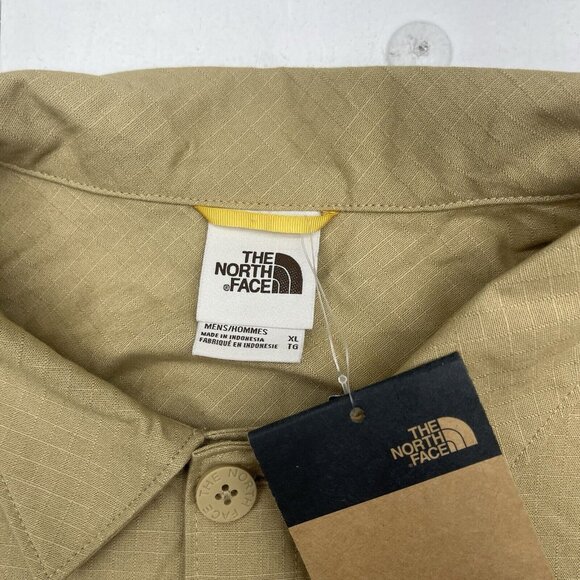 The North Face Field Shacket Pockets Button Front Utility Barn Coat Standard Fit - Picture 2 of 7